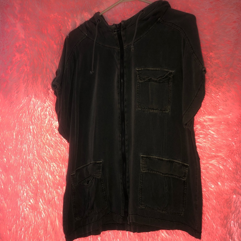 Hunter green shirt sleeve jacket